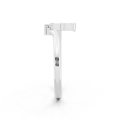 Modern White Gold Tone Letter P Statement Ring with Refined White Stone Accent